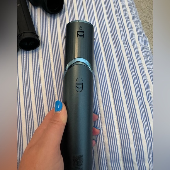 Shark Flexstyle Frizz Fighter Finishing Tool Limited Edition Gift Set - Picture 3 of 10